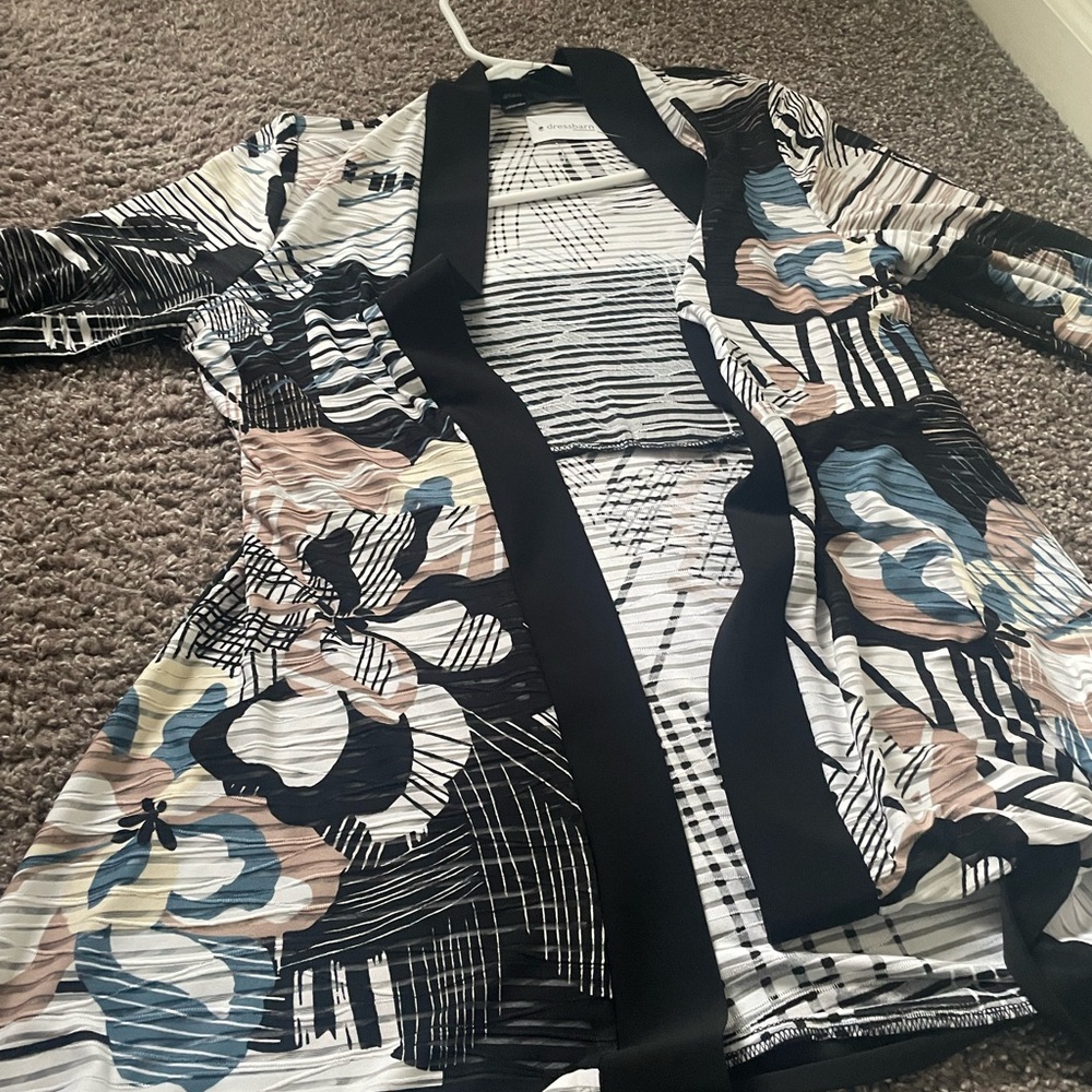Dressbarn R&M Richard’s ladies cardigan